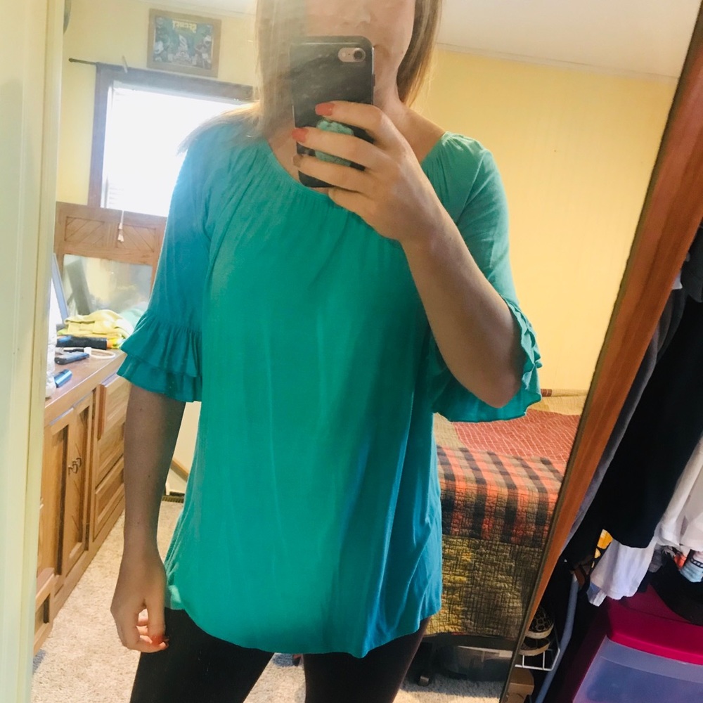 Wrangler oversized Turquoise Ruffled sleeve top